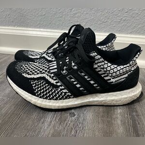 Women’s Adidas Ultraboost DNA 5.0